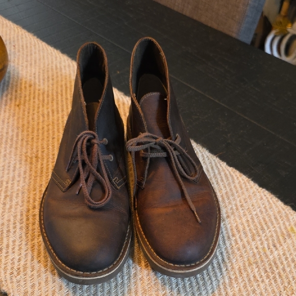 Clarks Brown Chukka Boots Rich Leather Lace-Up‎ - Picture 1 of 9